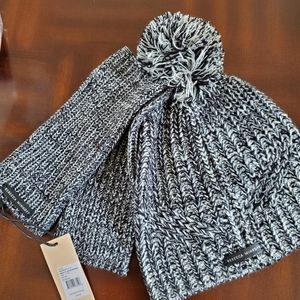 NWT Rebecca Minkoff knit hat and warmer set